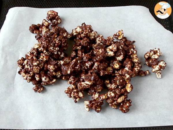 Pop corn au chocolat et aux marshmallows - Préparation etape 6