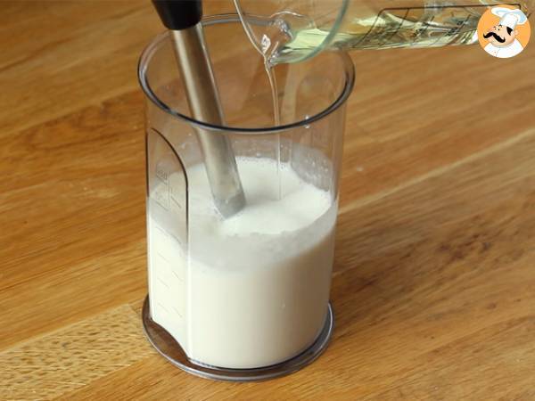Mayonnaise sans oeufs au lait - Préparation etape 2