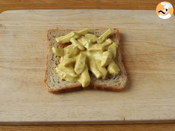 Club sandwich au poulet au curry - Préparation etape 3