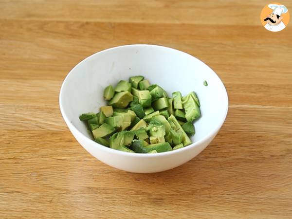 Verrines au saumon fumé et à l'avocat - Préparation etape 1