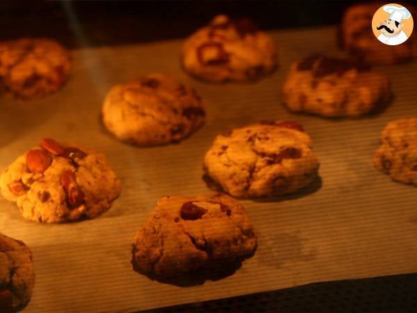 Cookies au chocolat, cacahuètes et amandes - Préparation etape 4