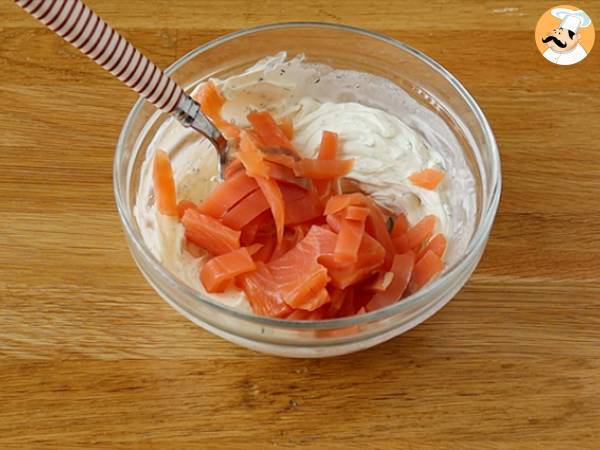 Pommes de terre farcies au saumon fumé et fromage frais - Préparation etape 2