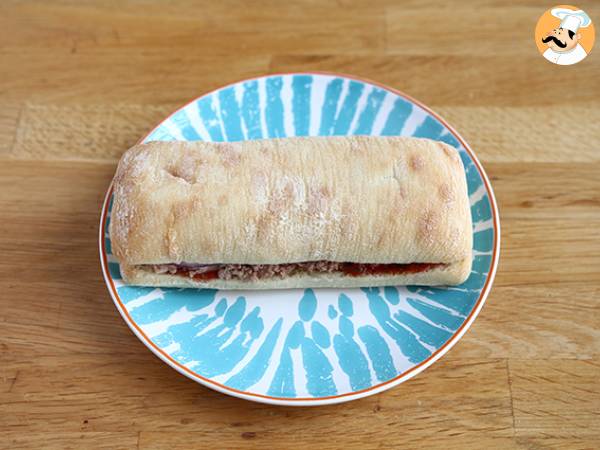 Panini thon, tomate, câpres - Préparation etape 4