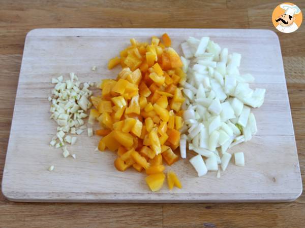 Fajitas végétariennes aux protéines de soja texturées - Préparation etape 2