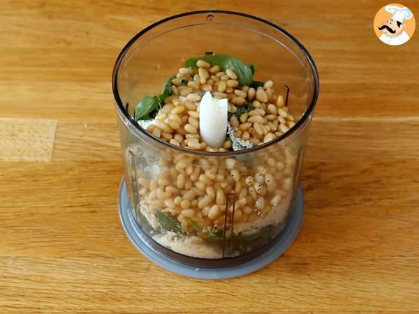 Pesto vert maison - pesto alla genovese - Préparation etape 1