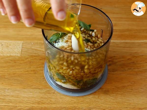 Pesto vert maison - pesto alla genovese - Préparation etape 2