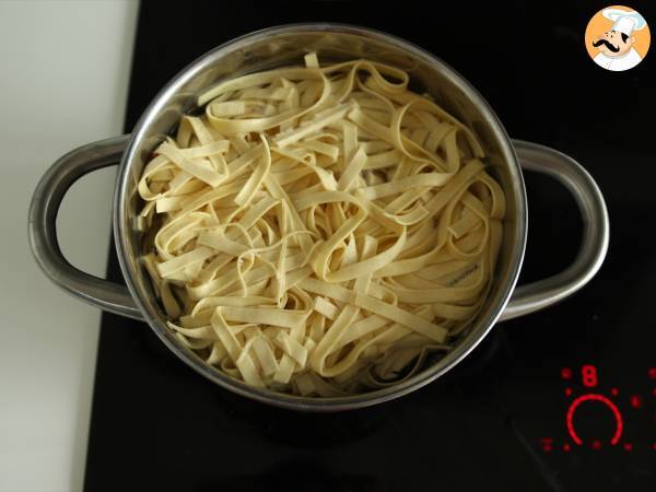 Tagliatelle feta tomates cerises - baked feta pasta - Préparation etape 5