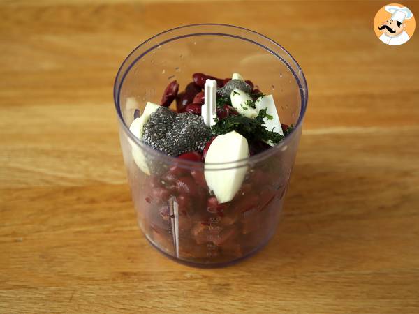 Boulettes végétariennes de seitan à la sauce tomate - Préparation etape 1