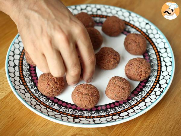 Boulettes végétariennes de seitan à la sauce tomate - Préparation etape 3