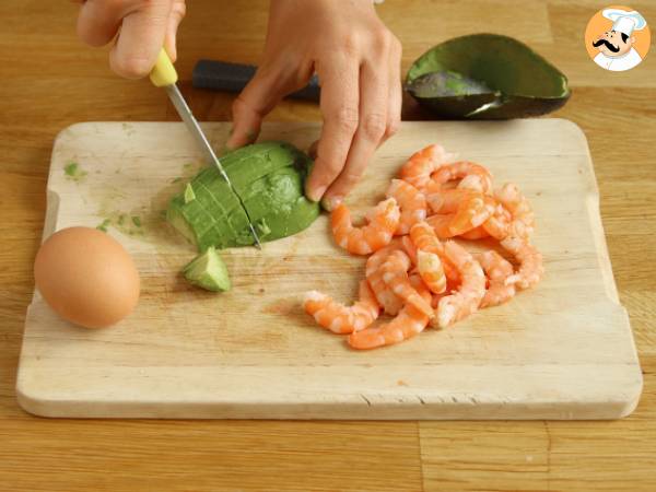 Salade de vermicelles, crevettes, avocat, oeuf et coriandre - Préparation etape 2