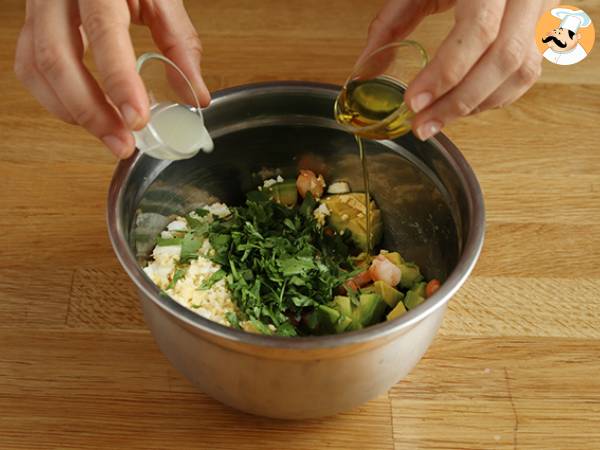 Salade de vermicelles, crevettes, avocat, oeuf et coriandre - Préparation etape 3