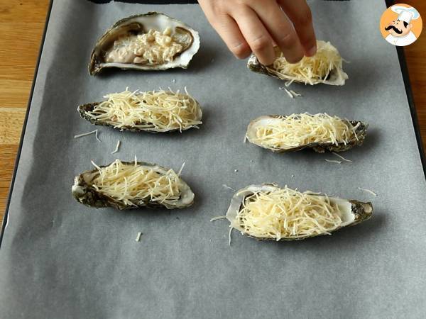 Huîtres gratinées gourmandes - Préparation etape 3