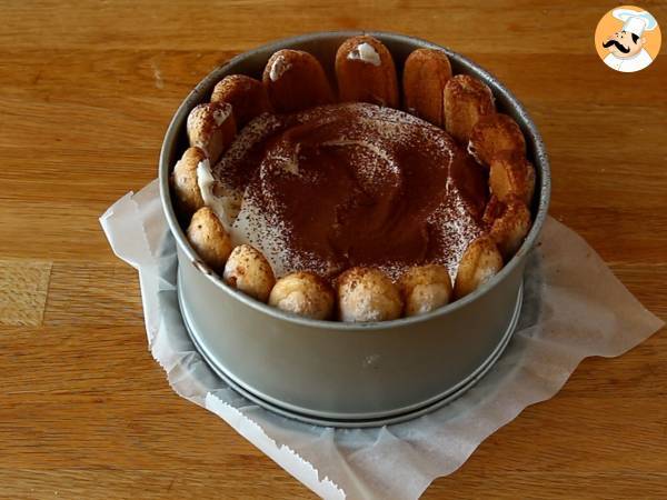 Charlotte façon tiramisu délicieuse et sans oeufs - Préparation etape 5