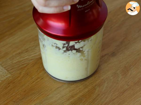 Sandwich de gaufres de pommes de terre à la raclette, le plat réconfortant par excellence - Préparation etape 1