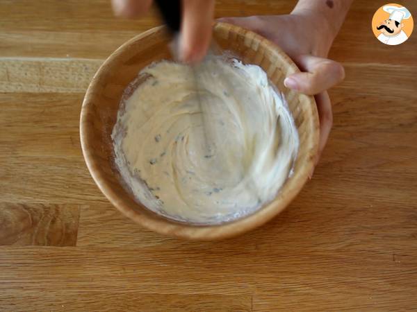 Sandwich de gaufres de pommes de terre à la raclette, le plat réconfortant par excellence - Préparation etape 2
