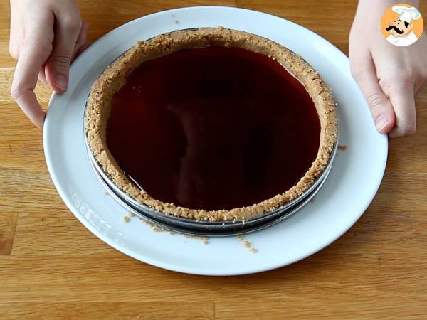 Tarte de Pâques au chocolat et caramel, le dessert le plus gourmand pour Pâques - Préparation etape 3