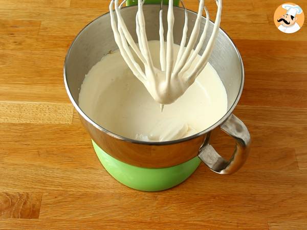 Roulé coco passion, parfait comme bûche de Noël - Préparation etape 1