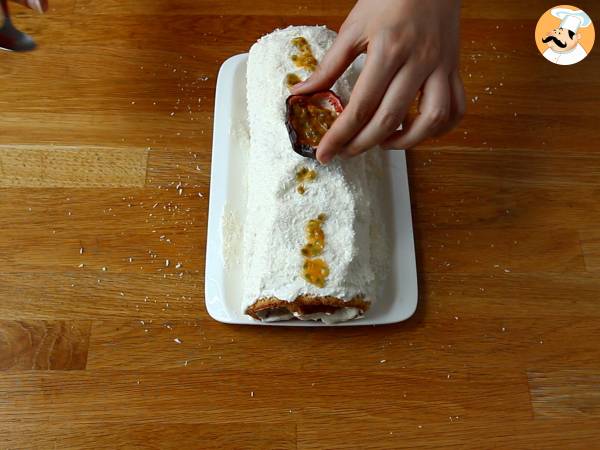 Roulé coco passion, parfait comme bûche de Noël - Préparation etape 7