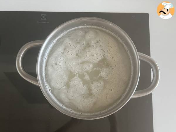 Salade de riz au poulet, courgette, pignons et vinaigre balsamique - Préparation etape 2