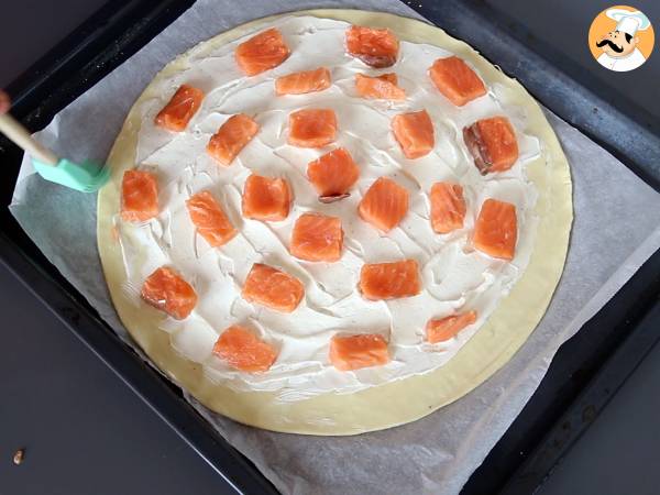 Flocon feuilleté au saumon et fromage frais, parfait pour picorer à l'apéro - Préparation etape 3