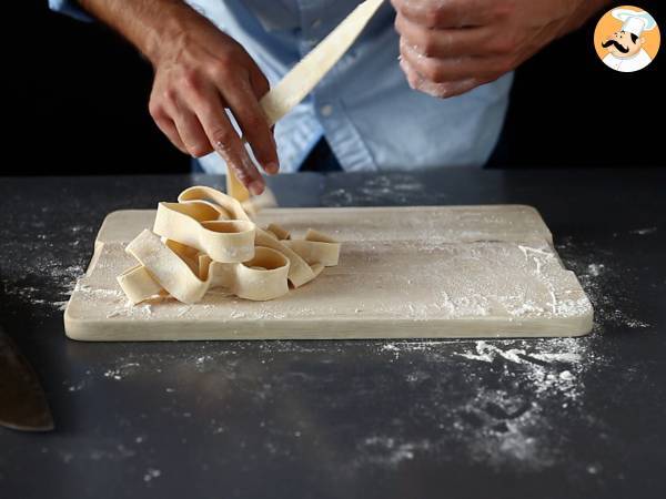 Comment faire des pâtes maison : les pappardelle (tagliatelle larges) - Préparation etape 7