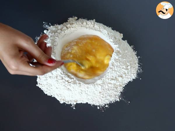 Comment faire des pâtes maison : les farfalle, petites pâtes en forme de papillon - Préparation etape 2