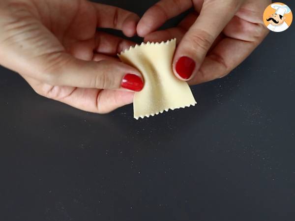 Comment faire des pâtes maison : les farfalle, petites pâtes en forme de papillon - Préparation etape 8