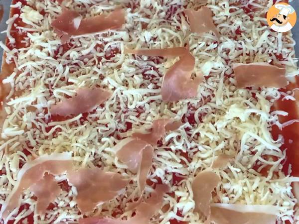 Maxi torsades feuilletées (tomate, jambon, mozzarella, persil) - Préparation etape 2