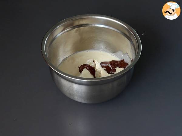 Verrines Kinder Bueno super gourmandes et sans cuisson - Préparation etape 3