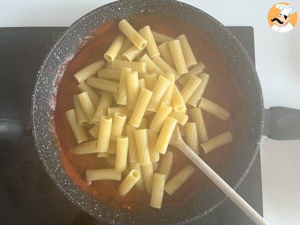 Pâtes à la Sicilienne aux aubergines, la version facile et légère - Pasta alla Norma - Préparation etape 6