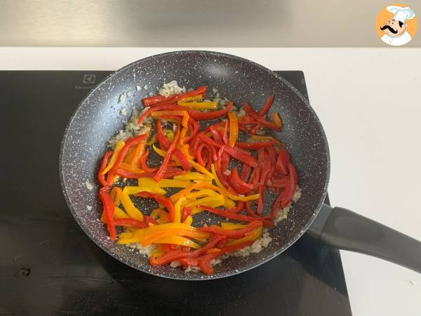 Pâtes aux poivrons et fromage frais, le meilleur plat de pâtes pour l'été - Préparation etape 2