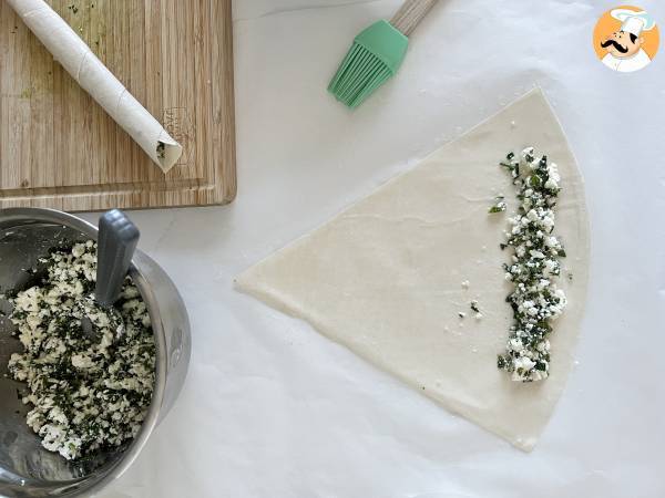 Börek, les bricks turques à la feta et au persil - Préparation etape 2