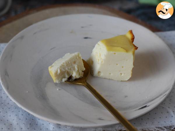 Gâteau fondant à la ricotta économique et avec seulement 4 ingrédients - Préparation etape 4