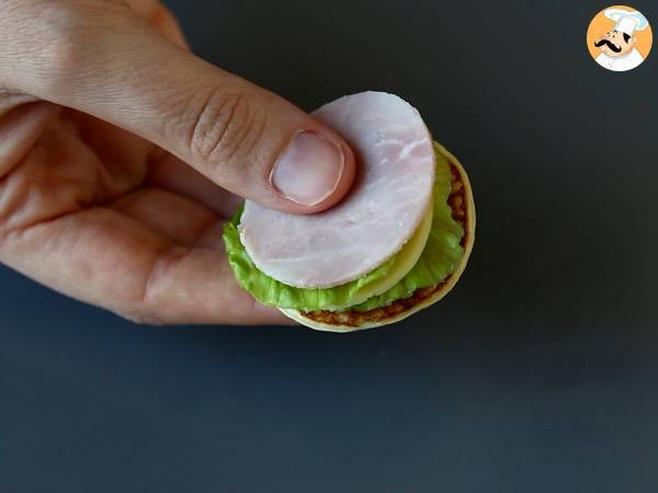 Plateau de blinis garnis, l'apéritif varié et parfait pour les fêtes - Préparation etape 1