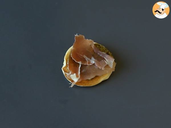 Plateau de blinis garnis, l'apéritif varié et parfait pour les fêtes - Préparation etape 2