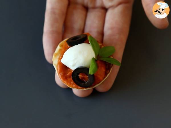 Plateau de blinis garnis, l'apéritif varié et parfait pour les fêtes - Préparation etape 3