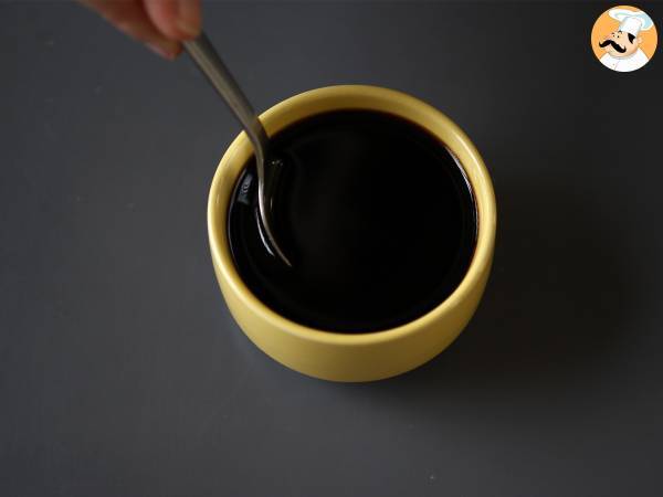 Sauce teriyaki maison, parfaite pour accompagner du saumon et du poulet! - Préparation etape 1