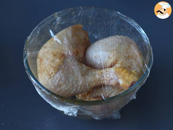 Comment cuire des cuisses de poulet à la poêle? - Préparation etape 2