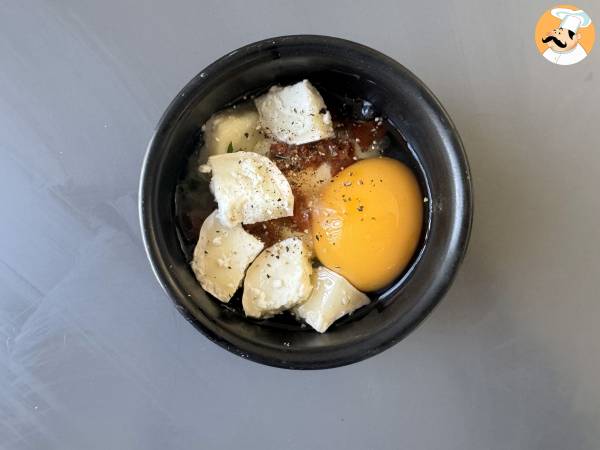 Oeufs cocotte chèvre et tomates séchées au Air Fryer! - Préparation etape 3