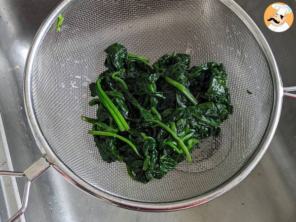 Omelette aux épinards façon frittata, un plat végétarien facile et délicieux - Préparation etape 3