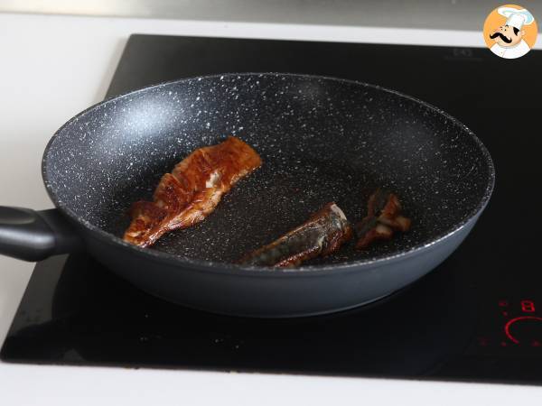 Comment cuisiner le maquereau? Essayez cette recette laquée à la sauce soja et miel! - Préparation etape 5