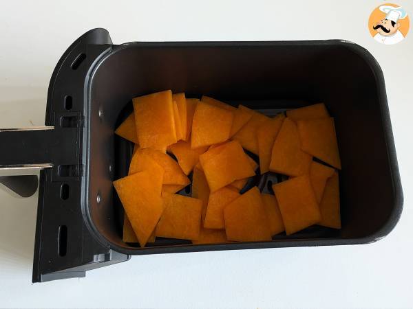Chips de potiron au Air Fryer - Préparation etape 3