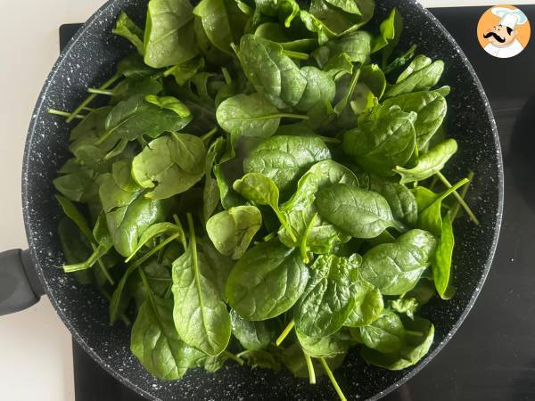 Mini feuilletés aux épinards et chèvre - Préparation etape 1