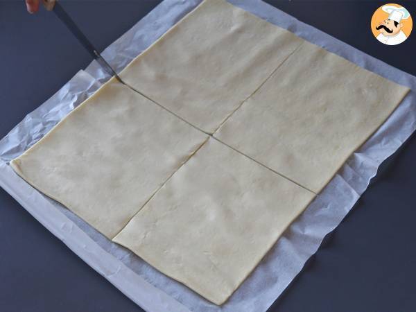 Friands feuilletés au fromage: recette super facile et régressive - Préparation etape 1