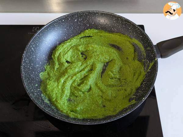 Pâtes crémeuses au brocoli et aux amandes - Préparation etape 7