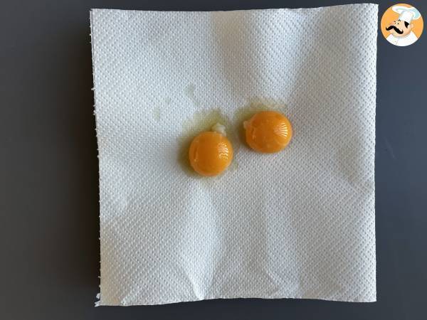 Jaunes d'œufs confits au Air Fryer à tartiner - Préparation etape 4