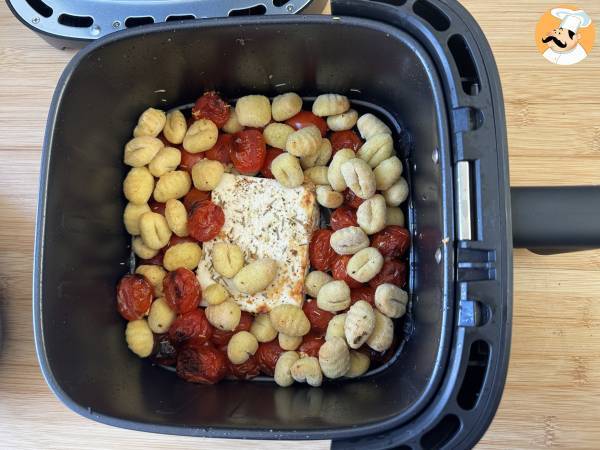 Baked feta gnocchi au Airfryer, le plat hyper rapide à préparer aux tomates cerise et feta! - Préparation etape 4