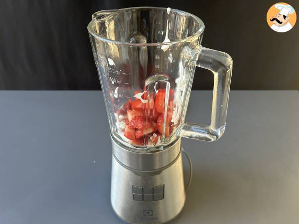 Petit suisse à la fraise: le dessert sain et crémeux - Préparation etape 3
