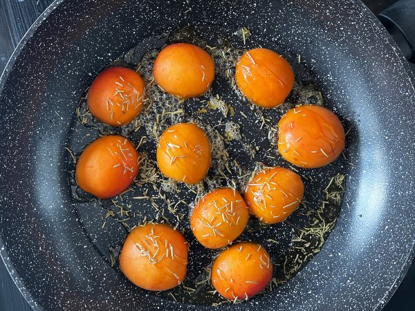 Tartine abricots rôtis, roquette et burrata - Préparation etape 3
