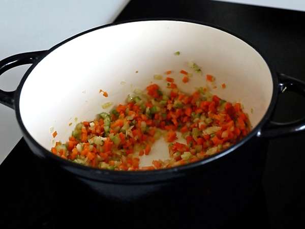 Pâtes à la sauce bolognaise - tagliatelle al ragù alla bolognese - Préparation etape 2